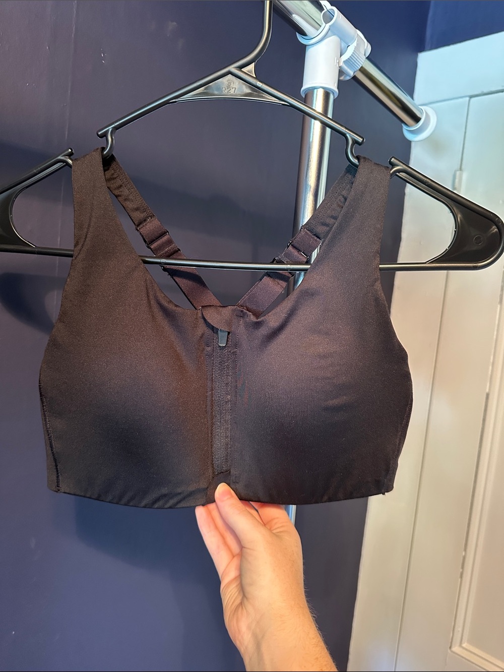Black Front-Zip Sports Bra